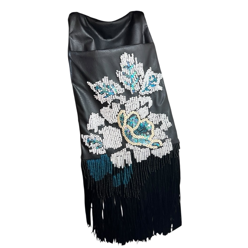 Cache Black Small Beaded Flower Bag with Beaded Fringe - Picture 6 of 13